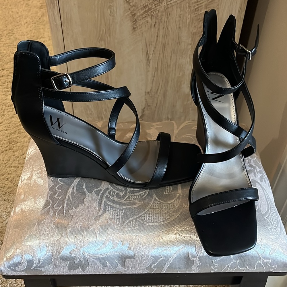 Black Ankle Strappy Wedge Sandal